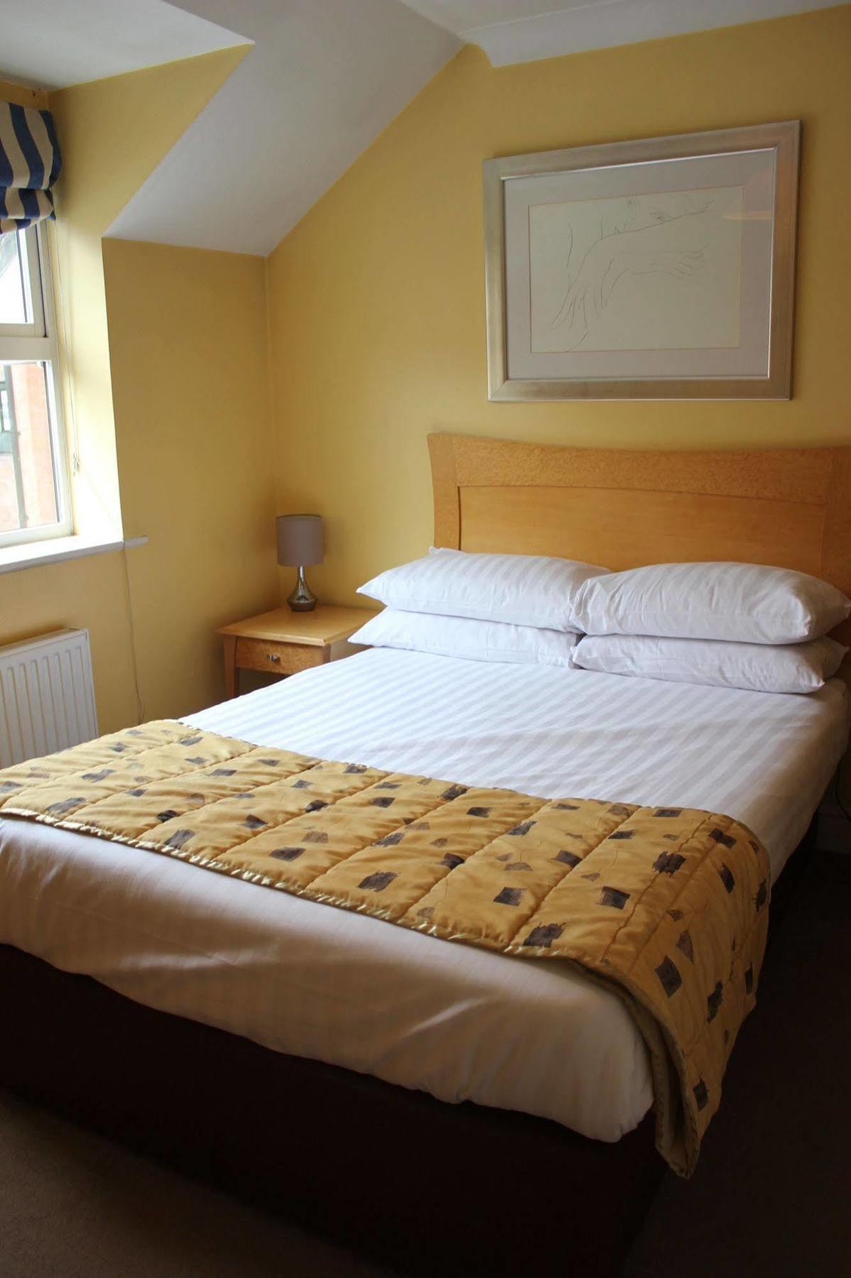 Stanshawe Court Aparthotel Reading Kültér fotó